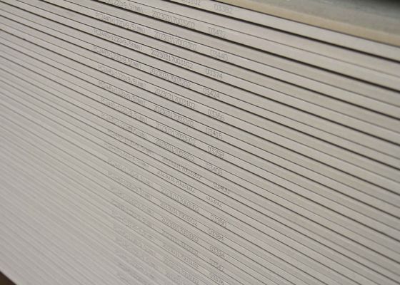 Sunhouse Tavola di gesso ad alta resistenza Tavola di gesso standard con decorazione moderna per il soffitto